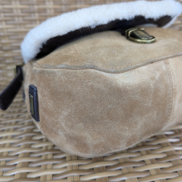 Ugg Heritage Brown Cream Leather Cow Suede Shearling Crossbody Bag - Picture 8 of 16